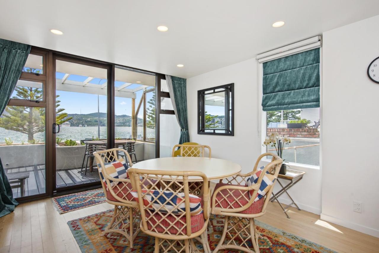 Bay Suites - 328 Oriental Parade Wellington Bagian luar foto