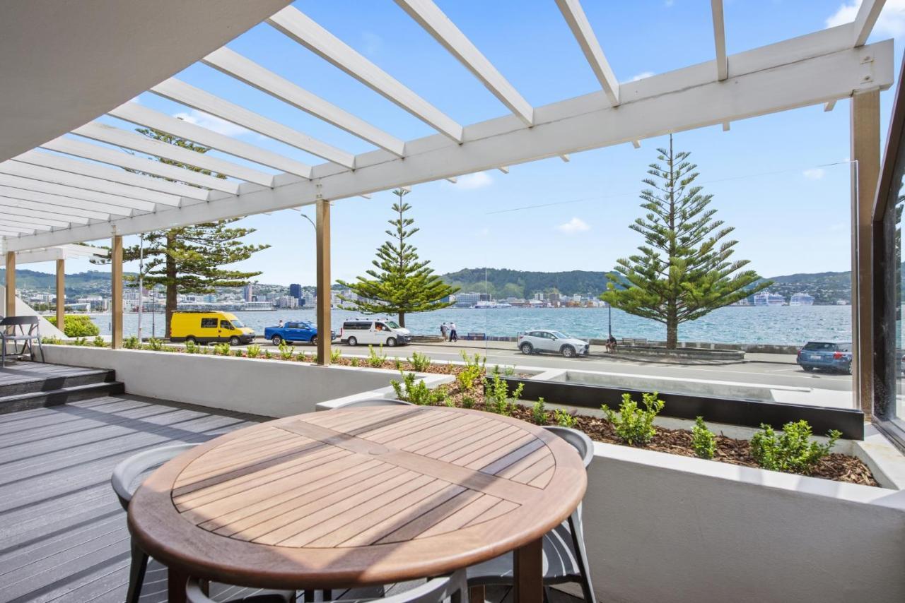 Bay Suites - 328 Oriental Parade Wellington Bagian luar foto