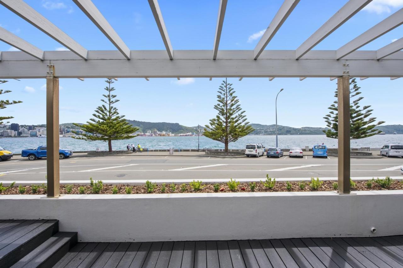 Bay Suites - 328 Oriental Parade Wellington Bagian luar foto